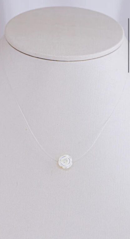 Choker Nylon Rosinha Madrepérola